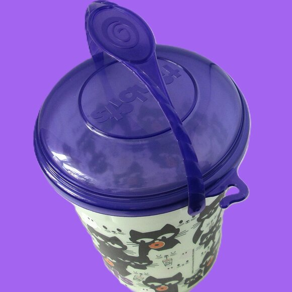 '25 Trick Or Trick Tim Hortons Halloween bucket - Picture 6 of 7